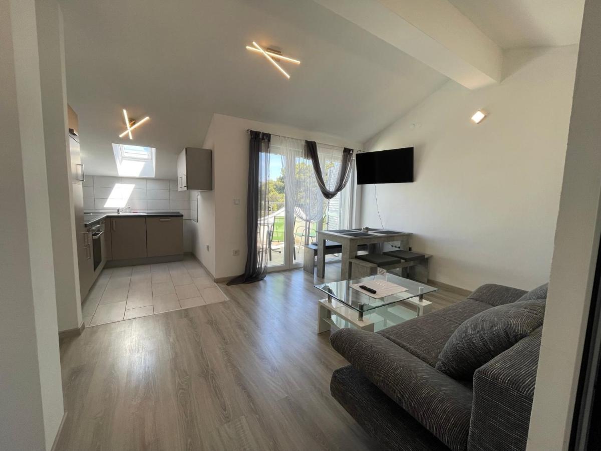 Apartments Villa M&M Bibinje Eksteriør billede